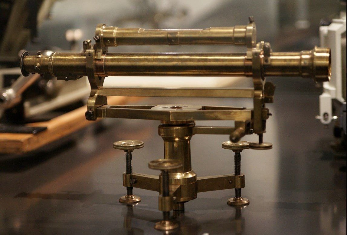 กล้องระดับ Level (optical instrument)