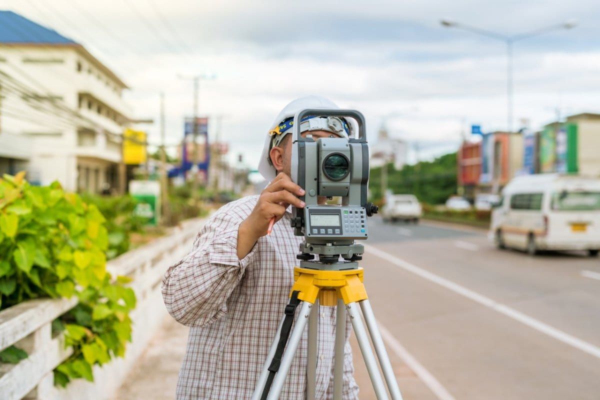 กล้อง Total Station กับการหาค่าพิกัด NEZ
