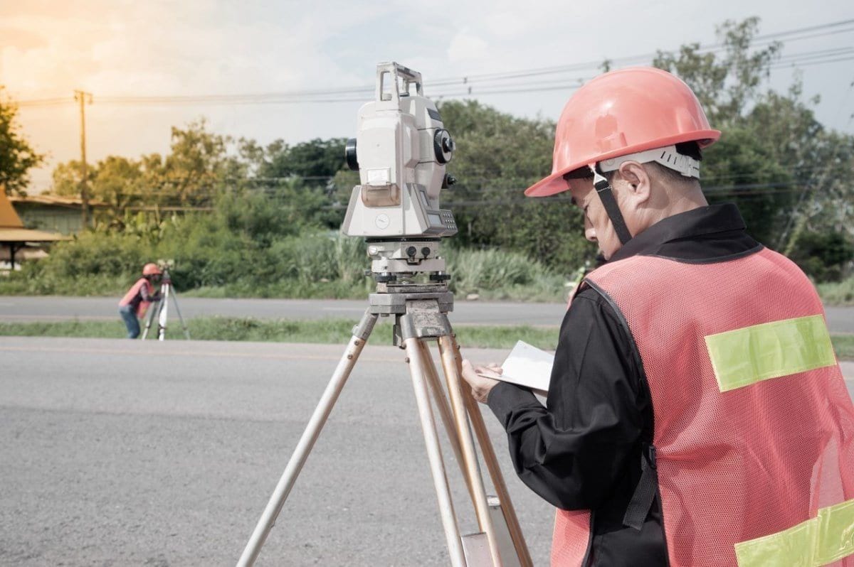 หลักการในการใช้งานกล้องวัดมุม (Theodolite)